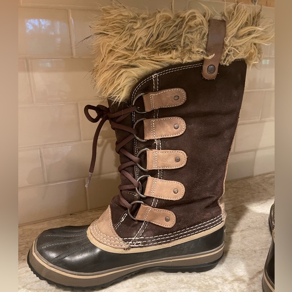 Sorel Boot Size 10 - Picture 6 of 8